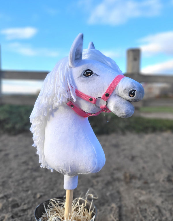 Premium Keppihevonen / Hobby Horse - White A3