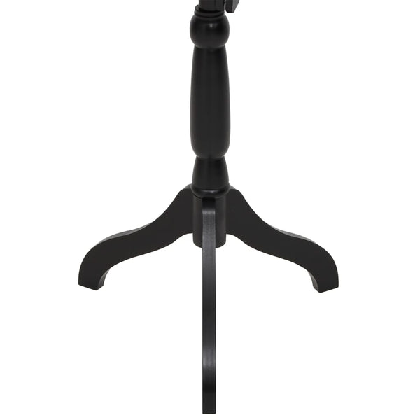 Mallinukke naisen torso mustavalkoinen