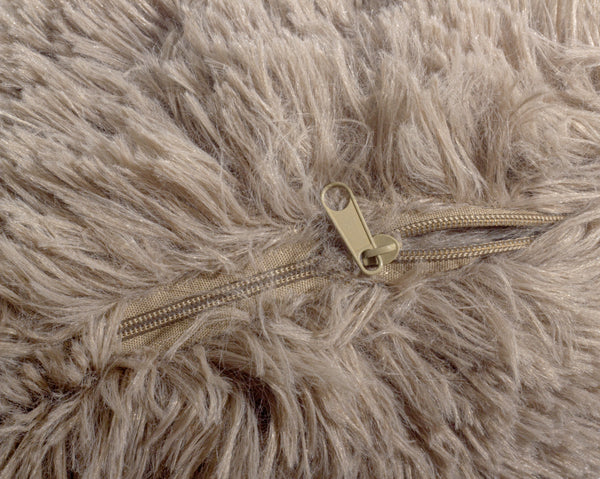 Sisustustyyny Polar bear Deep Taupe 50 x 50