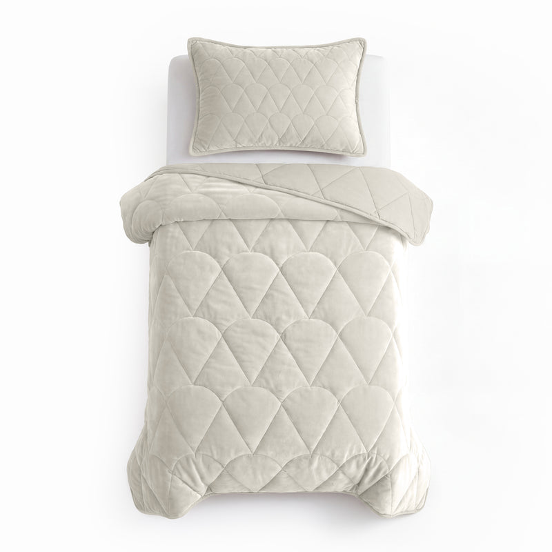 VUODEVAATTEET - Lazy peitto Velvet Beige ylellisillä tyynyliinoilla Tyynyliina