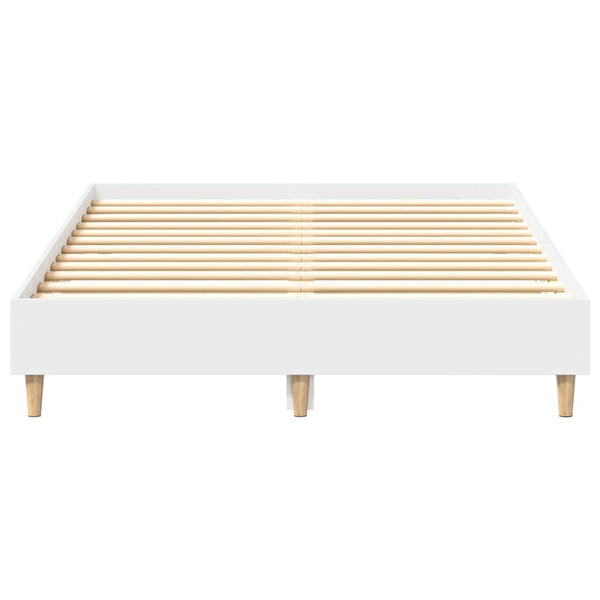 Valkoinen sängynrunko ilman patjaa Margarusa 135x190cm (puinen)