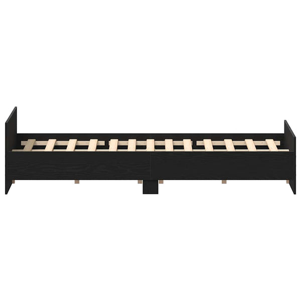 Musta sängynrunko ilman patjaa Cucu 120x190cm (puinen)