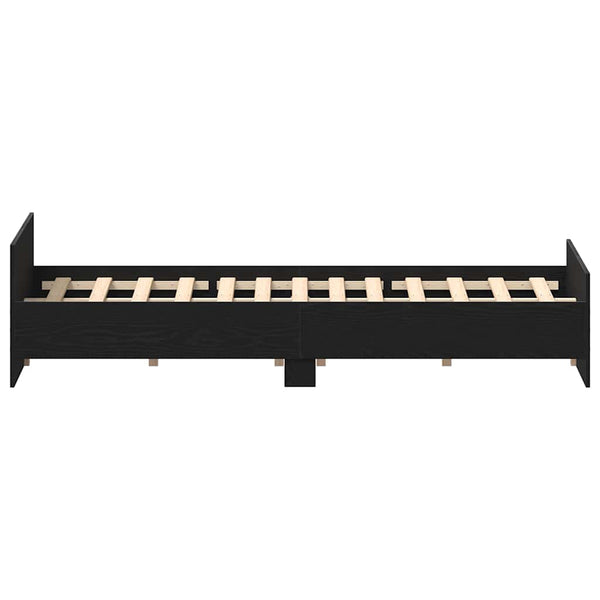 Musta sängynrunko ilman patjaa Cucu 135x190cm (puinen)