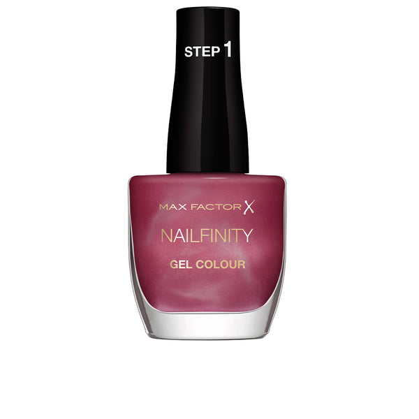 Nailfinity #240-tarlet - MAX FACTOR