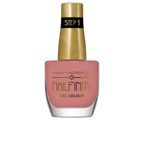 Nailfinity kynsilakka #235-striking 12 ml - MAX FACTOR