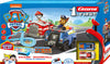 Paw Patrol -lelusetissä on rata, jossa on kaarre ja autotallin muotoinen aloituspiste.