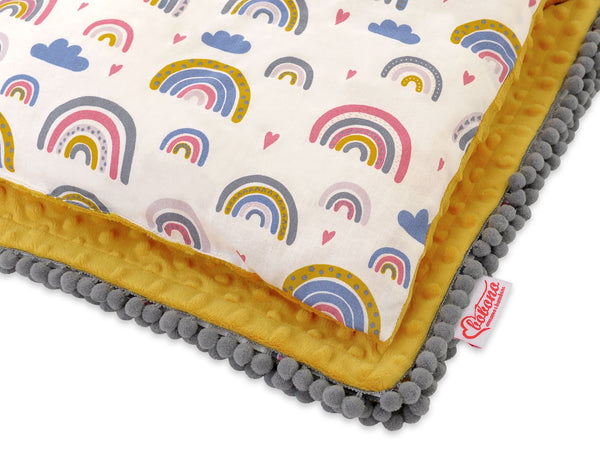 Kaksipuolinen viltti ja tyyny vauvalle - Satenkaari