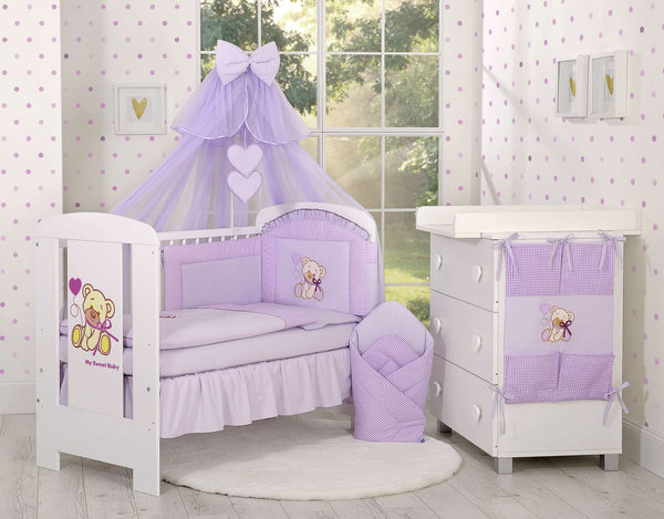 Pehmeä Ja Turvallinen Vauvanpesä - Lilan Värinen Karhun Kanssa