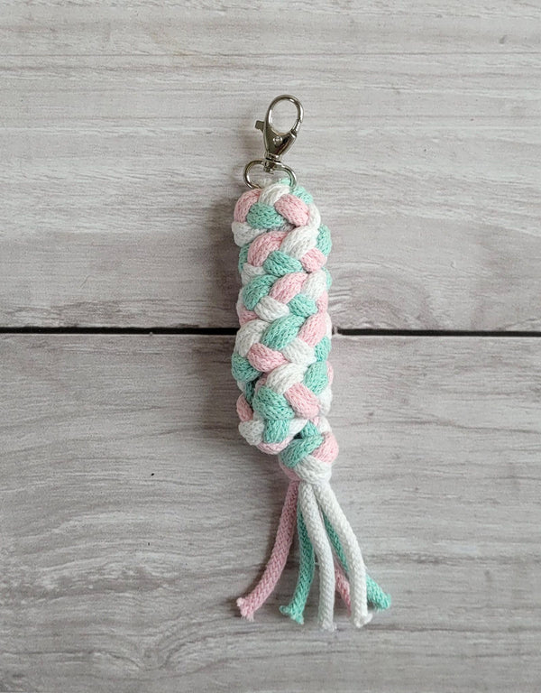 Keppihevosen riimunaru - light pink/mint/white