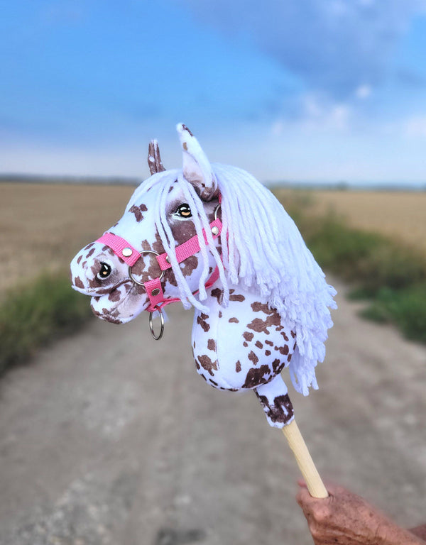 Super Hobby Horse - Super Hobby Horse Premium keppihevonen - ruskea leopardi valkoisella harjalla A4