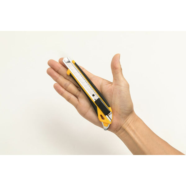 Olfa leikkuri musta metalli ja polypropeeni