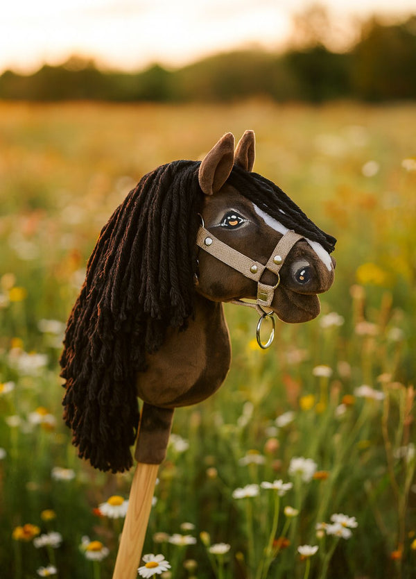 Super Hobby Horse - Super Hobby Horse Premium keppihevonen tummanruunikko hevonen A5