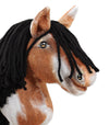 Super Hobby Horse - Super Hobby Horse Premium keppihevonen tobiano ruunikkohevonen mustalla harjalla A4