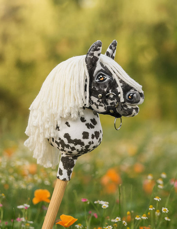 Super Hobby Horse - Super Hobby Horse Premium keppihevonen leopardikuosilla valkoisella harjalla A5