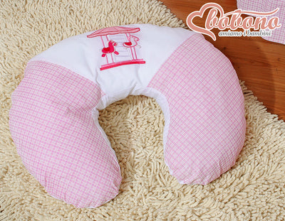 Monikäyttöinen imetystyyny - irrotettava päällinen - carousel pink