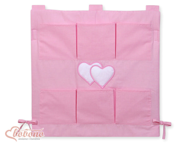 Bobono - Vauvansängyn reunapehmuste Hanging Hearts vaaleanpunainen