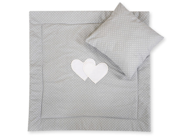 Vauvan peitto 77x77cm ja tyyny- Hearts white dots on grey