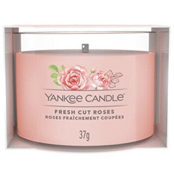 Yankee Candle - Fresh Cut Roses Candle - votiivikynttilä lasissa