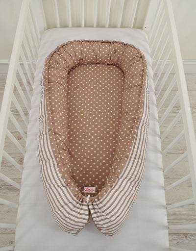 Unipesä - Dots On Brown/ Strips