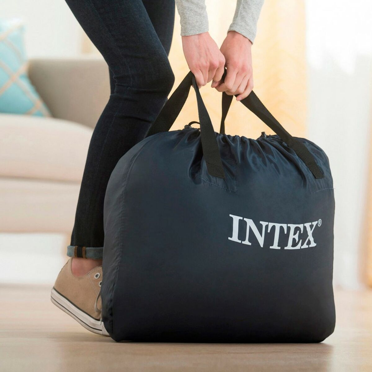 Intex Beam Deluxe Ultra Plush puhallettava patja 152x46x236 cm
