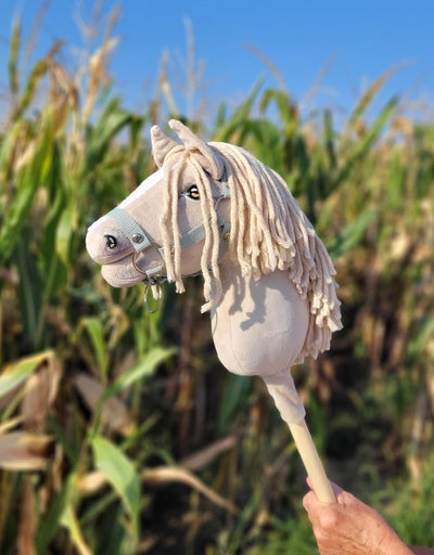 Keppihevonen A4 - Cremello Horse A4