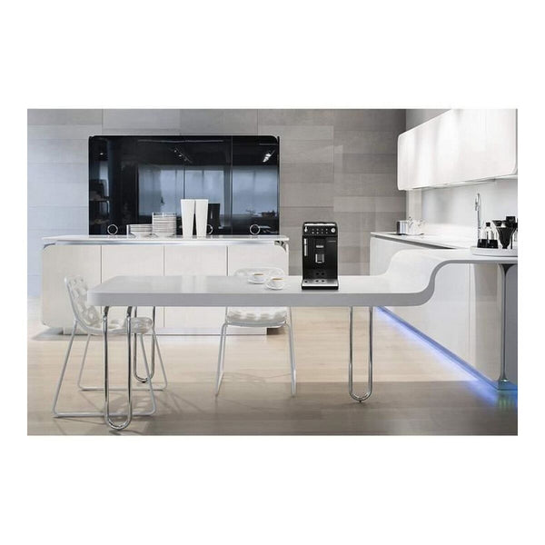 DeLonghi Automaattinen Kahvinkeitin Musta