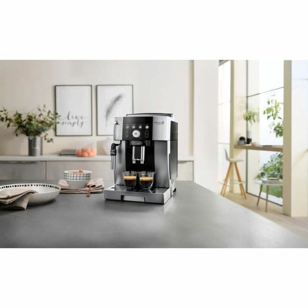 DeLonghi Magnifica S - Superautomaattinen Kahvinkeitin