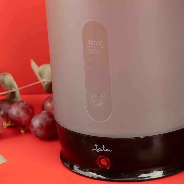 JATA Musta Vedenkeitin 0,5 L - Vuodevaatteet.fi