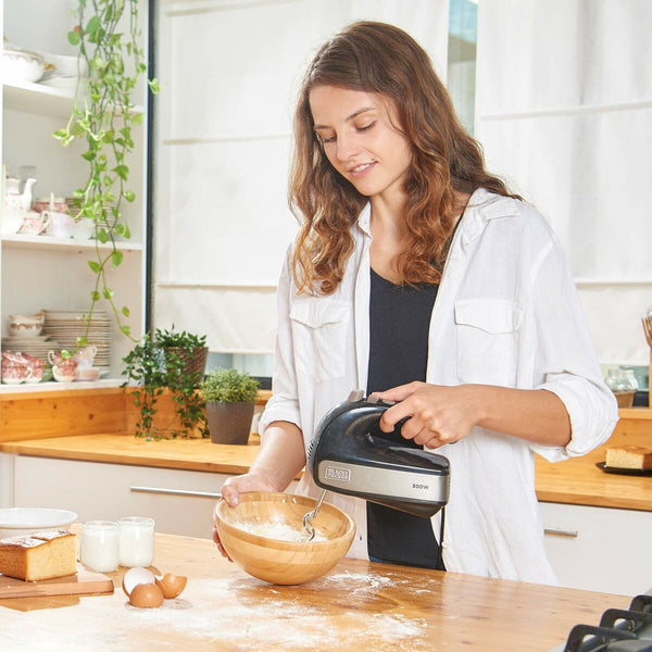 Black & Decker käsisekoitin 500W, musta - Vuodevaatteet.fi