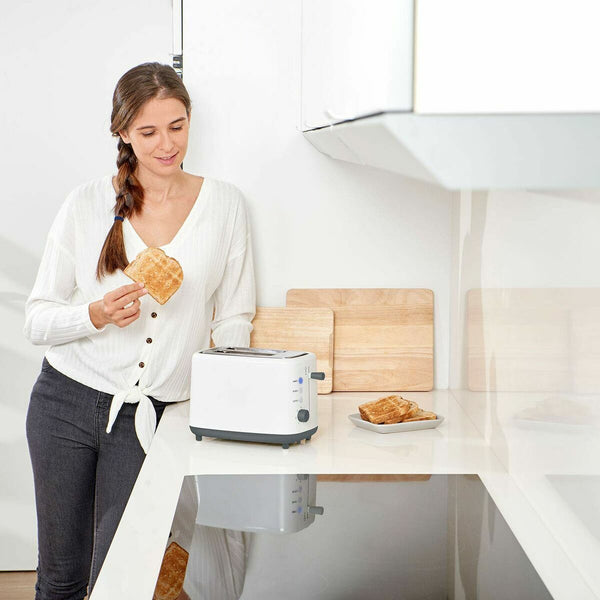 Black & Decker leivänpaahdin, valkoinen - Vuodevaatteet.fi