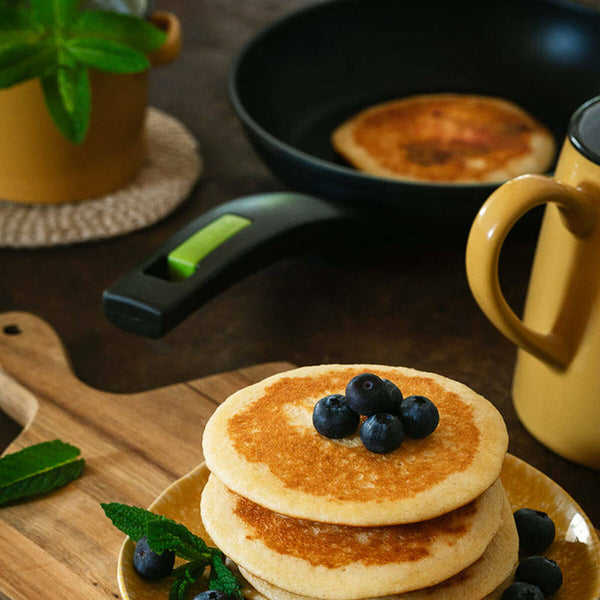 Monix Airfryer Harmaa 15 L - Vuodevaatteet.fi