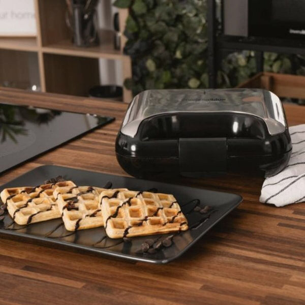 Universal Blue 700W Musta Voileipäkone - Vuodevaatteet.fi