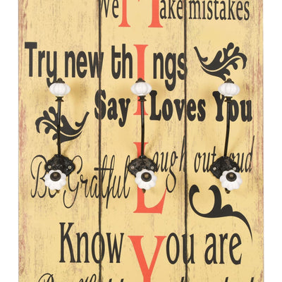 Seinänaulakko family Ghaleb 120x40cm (6 koukulla)