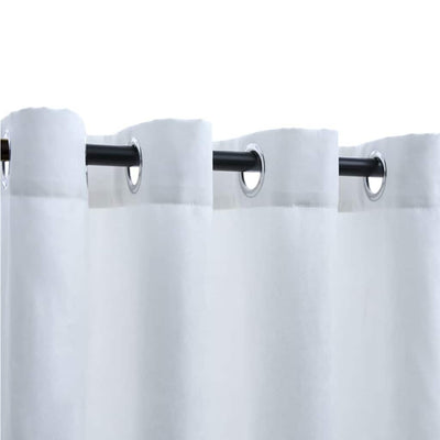 Valkoinen pimennysverhot metallirenkailla Decilia 140x225cm (2 kpl)