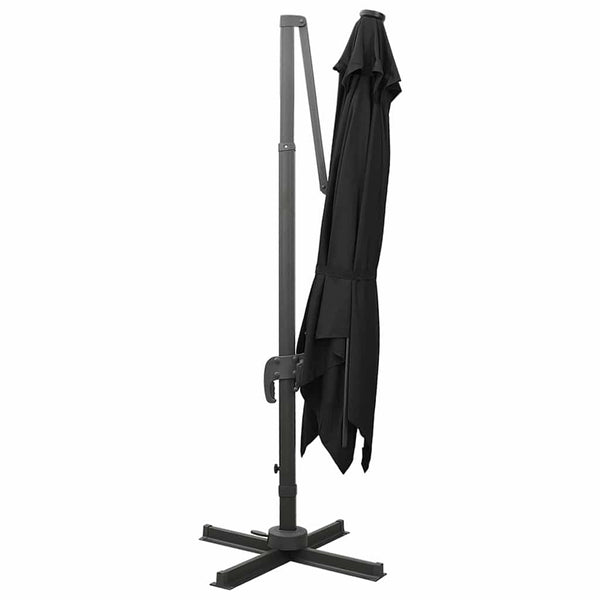 Musta aurinkovarjo cantilever tolpalla ja led-valoilla Latinca 300cm