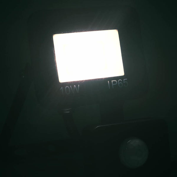 LED-valonheitin sensorilla 10 W kylmä valkoinen