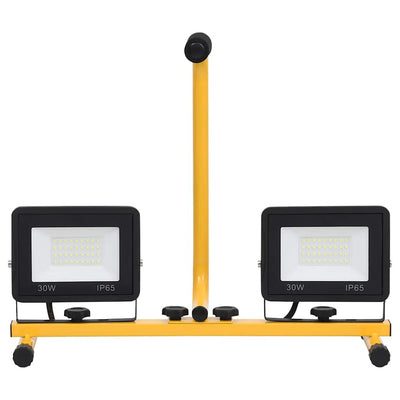 Lämmin valkoinen led-valonheitin kahvalla Campianu 2x30 W