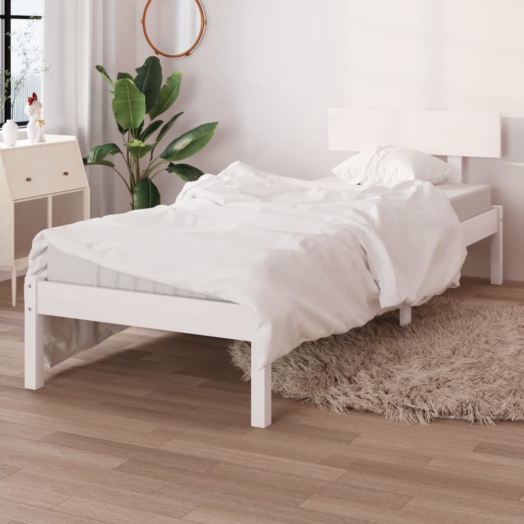 Valkoinen sängynrunko Lexie 90x200cm (mänty)
