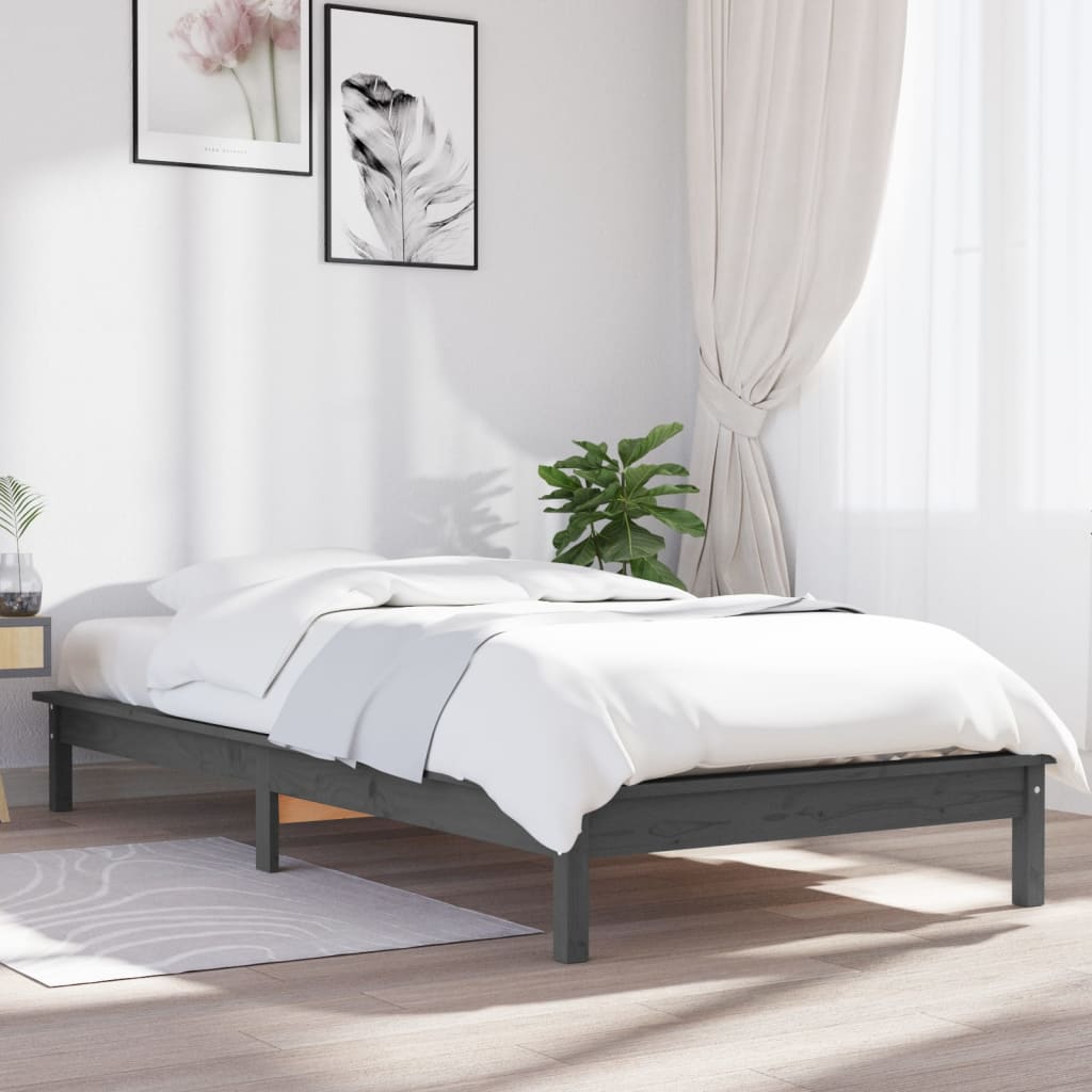Harmaa sängynrunko Cirimpei 90x190cm (mänty single)