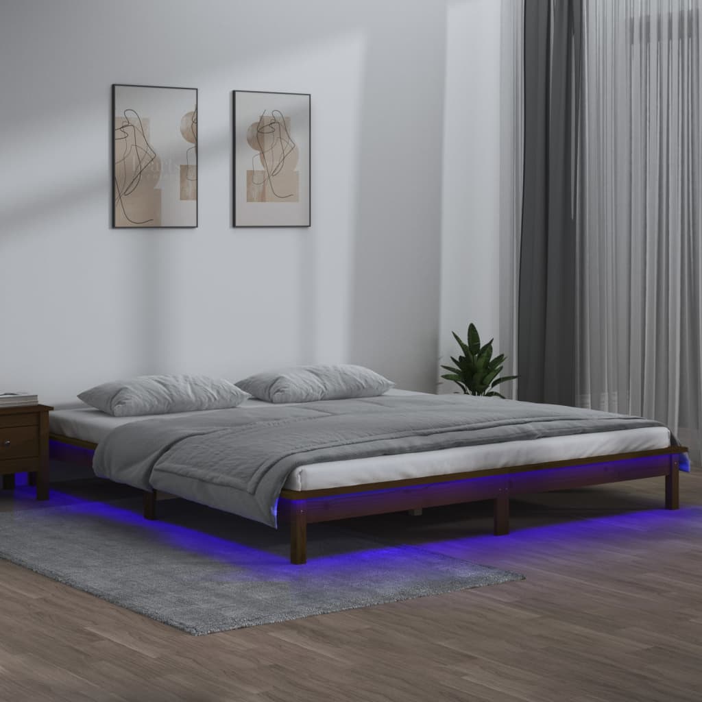 Hunajanruskea sängynrunko led-valoilla Amosie 140x200cm (puu)