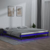 Sängynrunko LED-valoilla 200x200 cm täysi puu