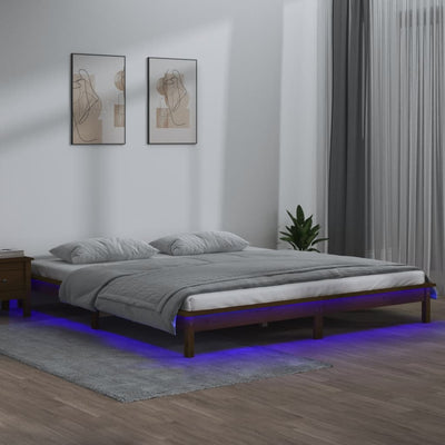 Hunajanruskea sängynrunko led-valoilla Amosie 200x200cm (mänty)