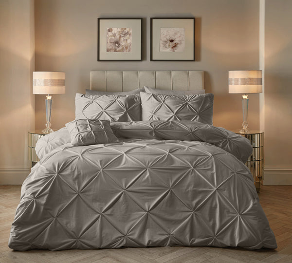 Samettipussilakana Pintuck Zand 200 x 200/220