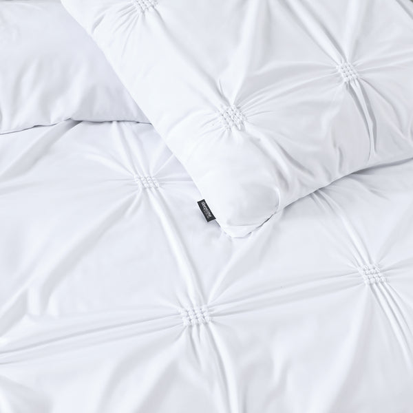 Pintuck Pussilakanasetti 140 x 200/220 cm, Valkoinen
