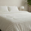 VUODEVAATTEET - Lazy peitto Rib premium Beige Tyynyliinoilla