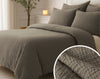 VUODEVAATTEET - Lazy peitto Mousseline Taupe tyynyliinoilla