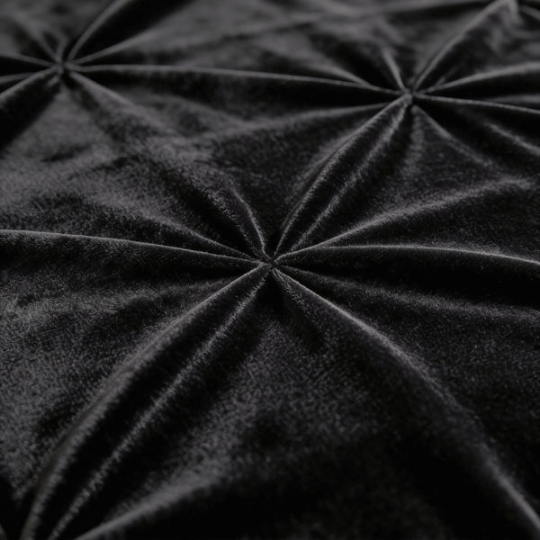 VUODEVAATTEET - Lazy Velvet Pintuck Musta Lazy peitto