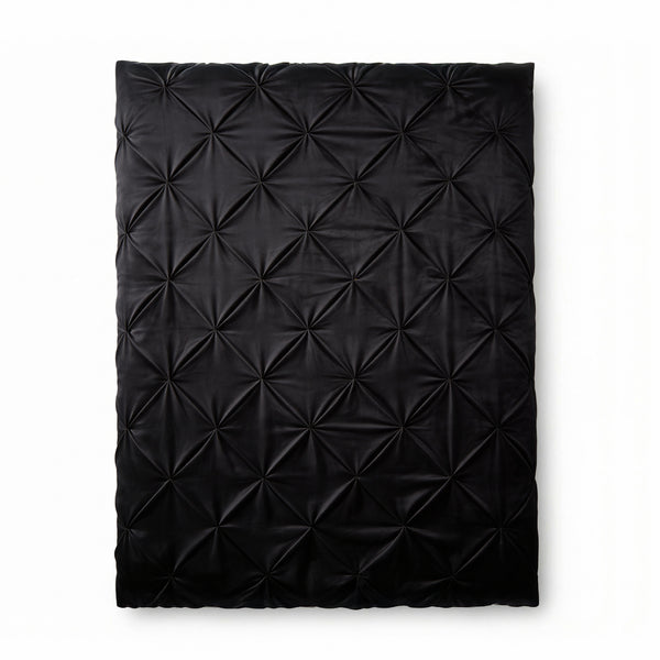 VUODEVAATTEET - Lazy Velvet Pintuck Musta Lazy peitto