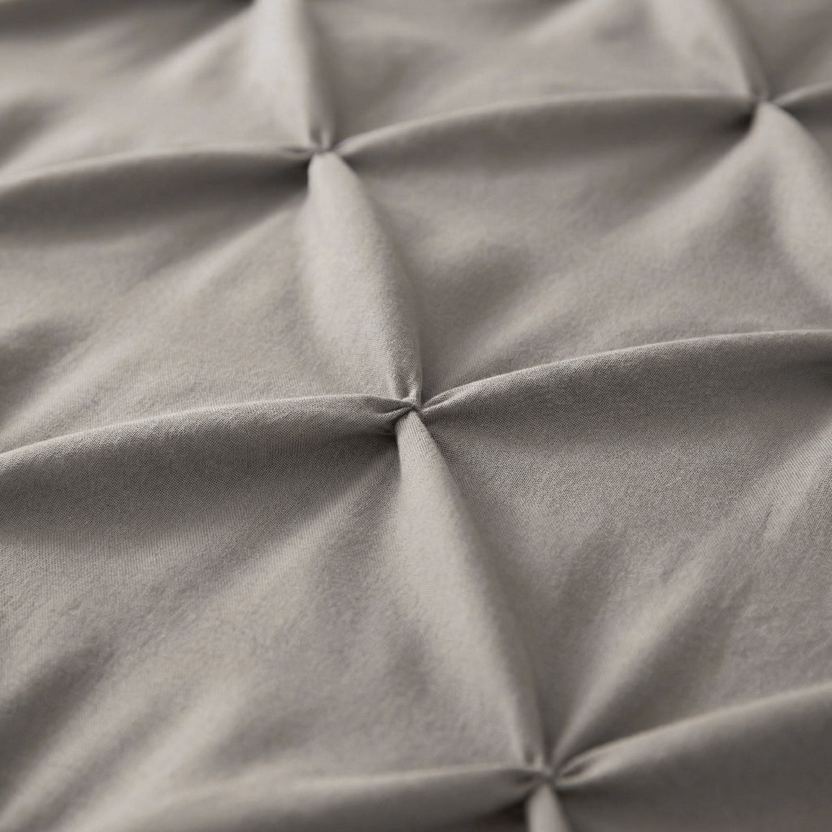VUODEVAATTEET - Lazy Pintuck Tyynyliina 2-pack Taupe/Harmaa