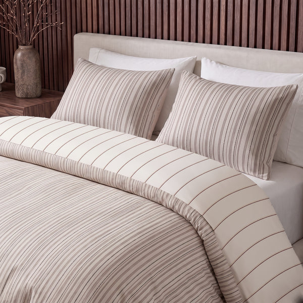 VUODEVAATTEET - Lazy peitto Max Beige/roosa tyynyliinoilla